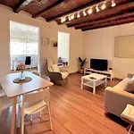 Bright & Spacious Family Flat In Apartmán