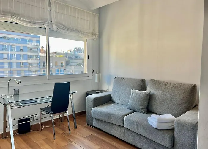 Bright & Spacious Family Flat In *